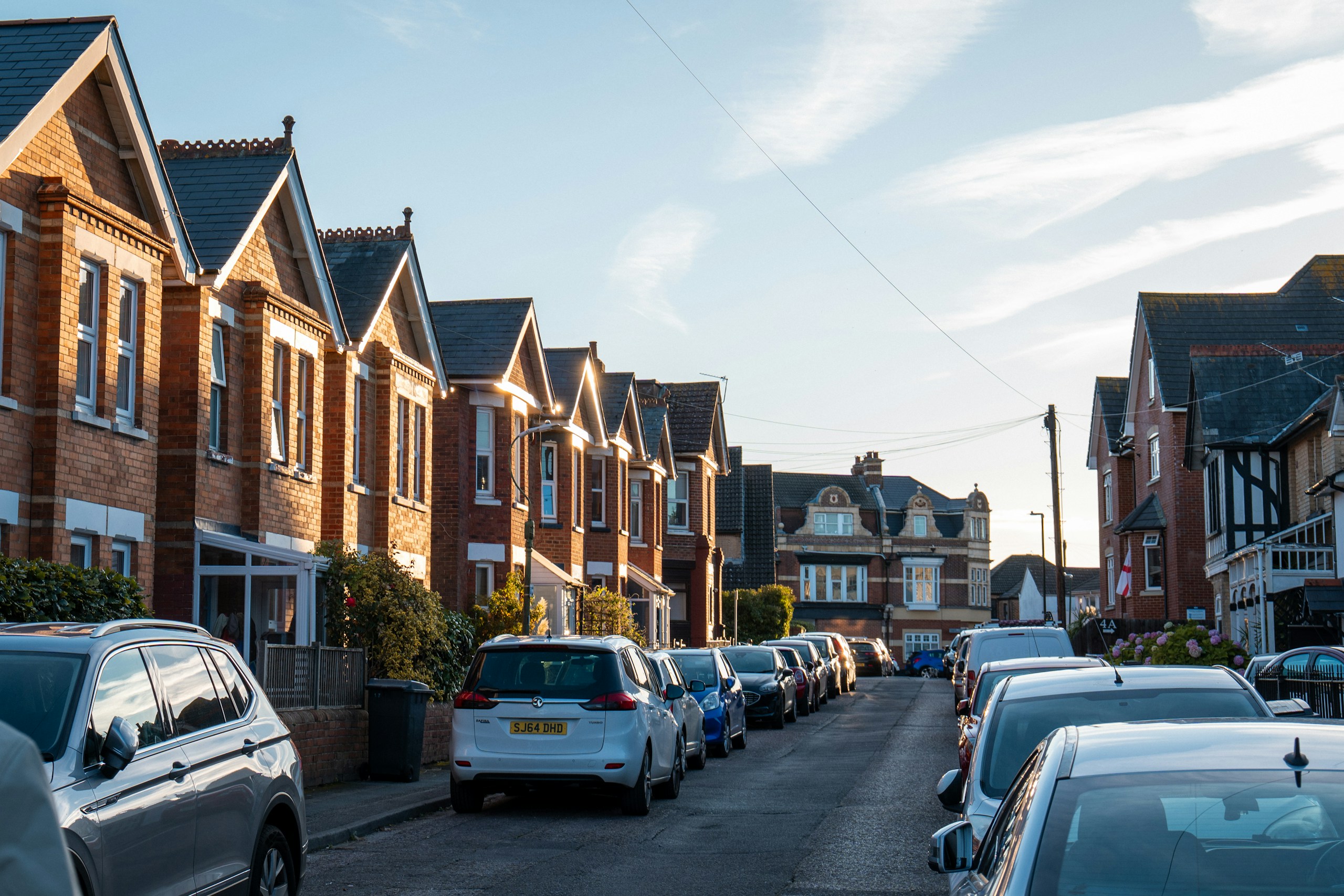 UK residential property market as house price growth remains subdued in August 2026